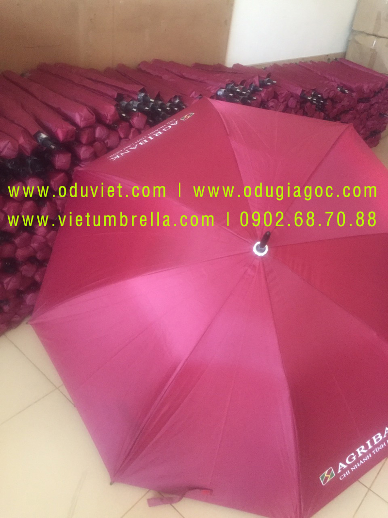 xưởng sản xuất ô dù cầm tay in logo quảng cáo